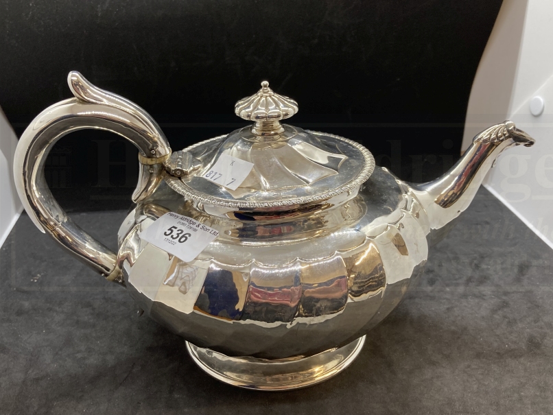 Hallmarked Silver: Georgian three piece tea set melon pattern body, gadroon border, C scroll handle. - Image 2 of 5