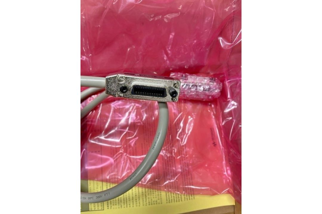 GPIB Cables, 0.5 Meter - Image 4 of 8