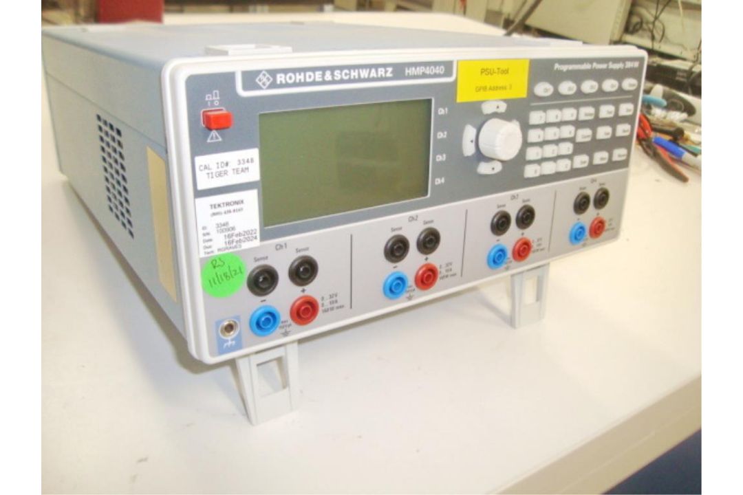 4-Channel Programmable Power Supply - Image 2 of 5