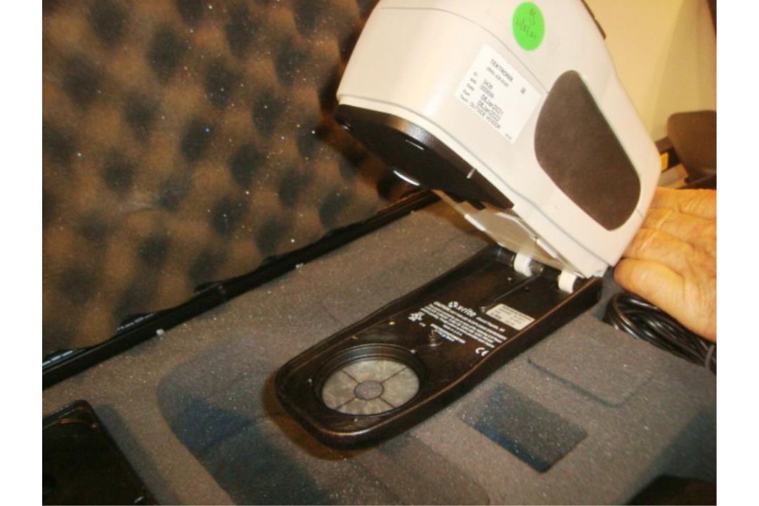 Portable Sphere Spectrophotometer - Image 4 of 11
