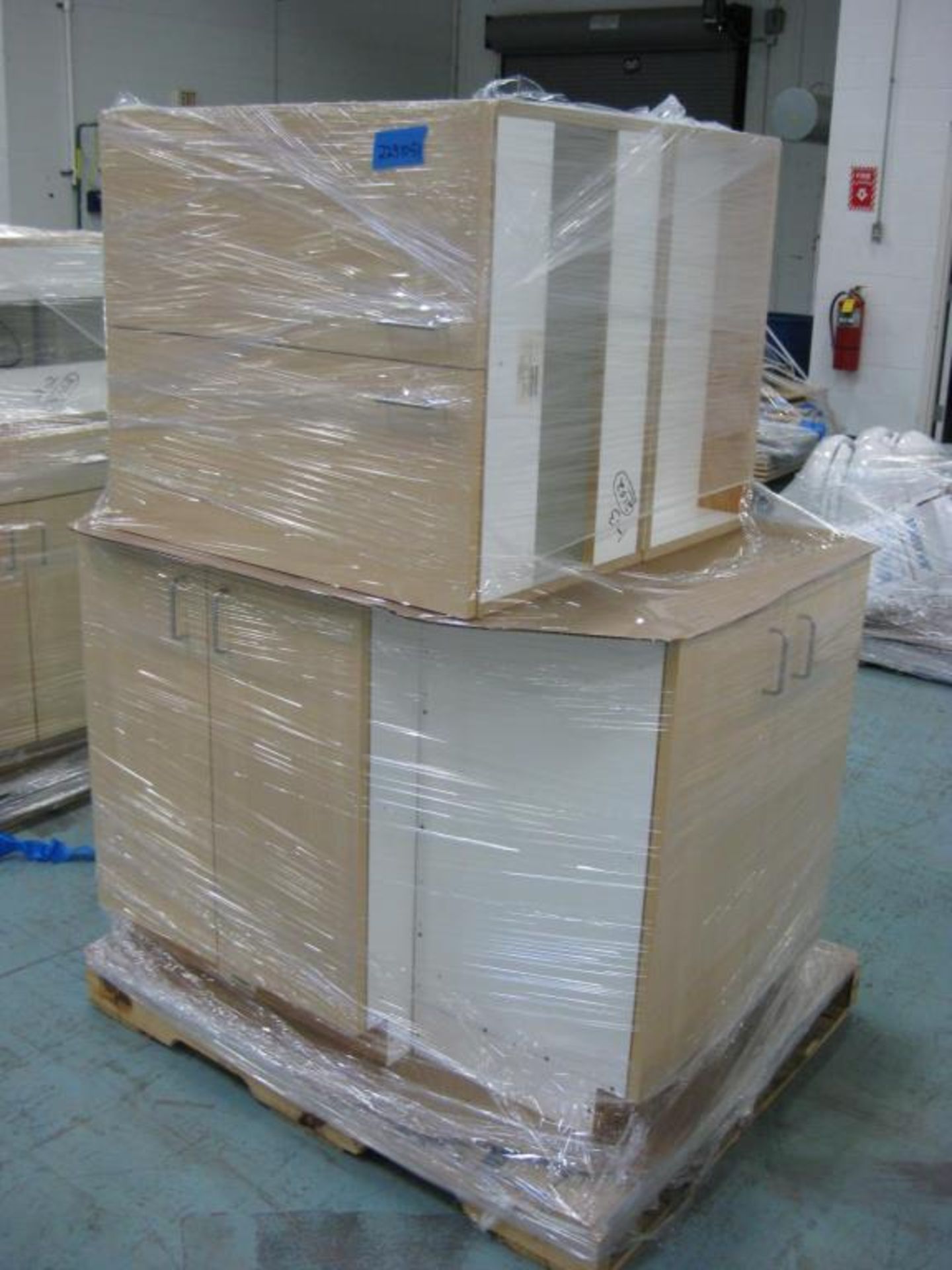 Cabinets - Image 7 of 20