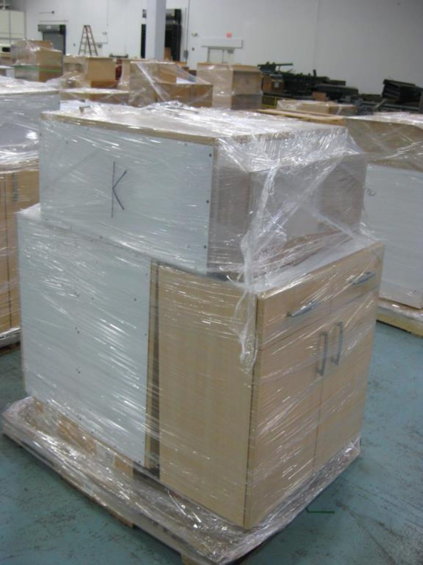 Cabinets - Image 16 of 20