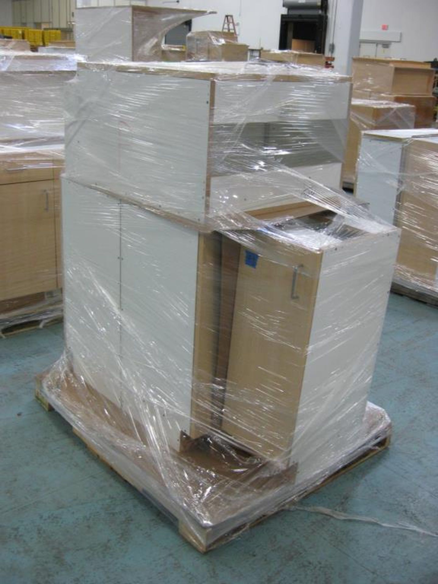 Cabinets - Image 12 of 20