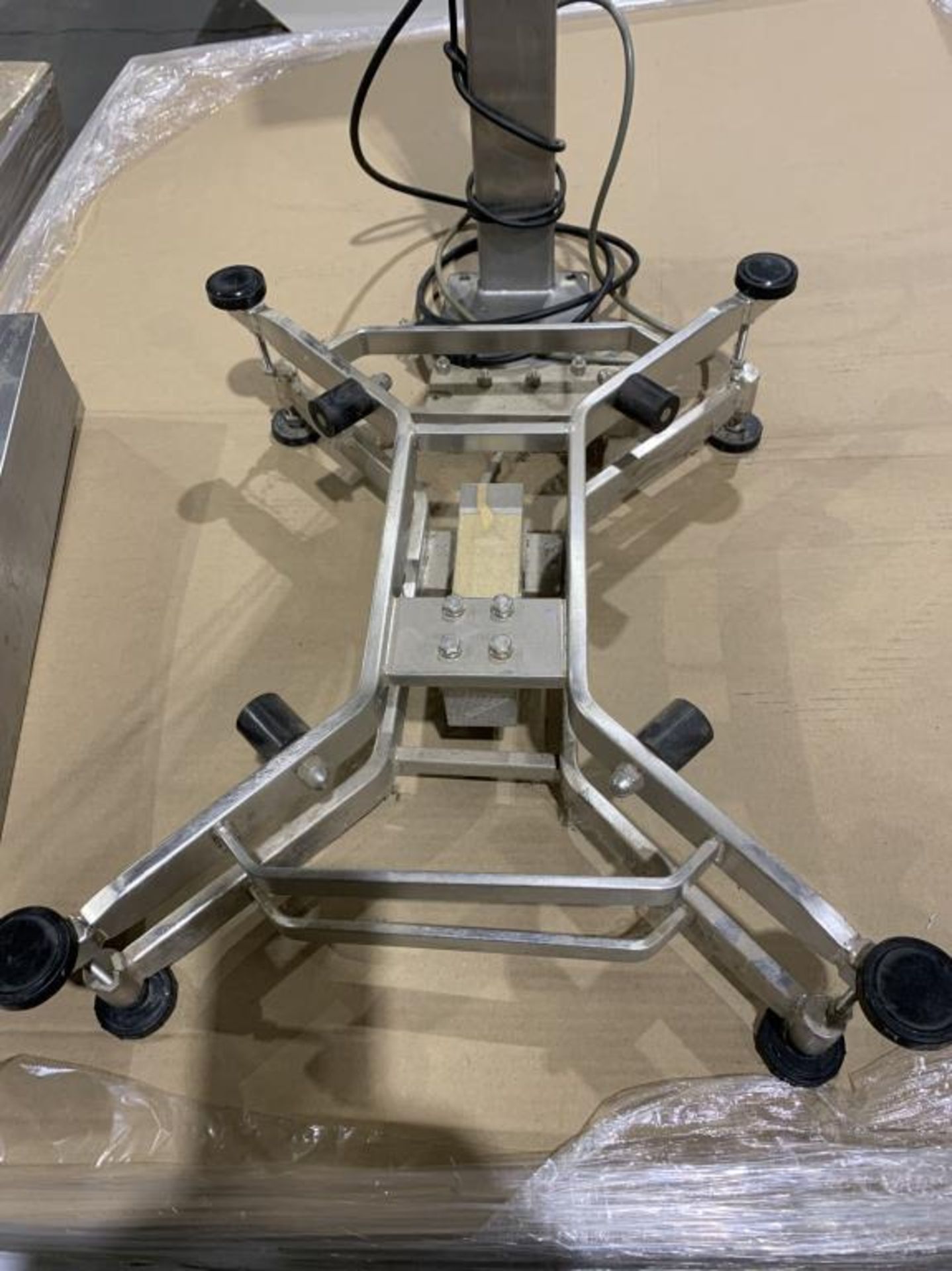Mettler Toledo Head Floor Scale - Image 3 of 4