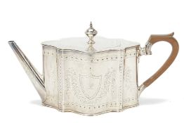 A VICTORIAN SILVER TEAPOT