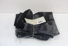 Two pairs of as new Sweaty Betty Power 7/8 workout leggings (XS, S - RRP £75 each).