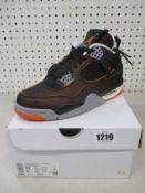 A pair of women's as new Nike Air Jordan 4 Retro (UK 5).
