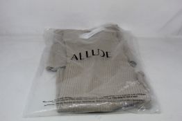 Five pairs of as new Allude cotton/silk trousers (2 x XS, 2 x S, 1 x M).