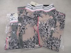 Two pairs of as new Adidas Stella McCartney Future Playground tights/leggings (XS - RRP £100 each).