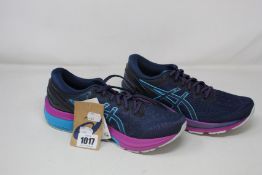 Two pairs of as new Asics Gel-Kayano 27 trainers (EU 40, 42 - No boxes).