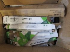 Nineteen Konig & Meyer Music Stands 101 (Packaging damaged) and a Gewa Microphone Stand MS-20TB.