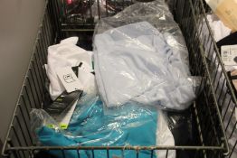 A quantity of as new Nike sportswear and accessories.