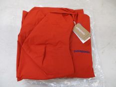 A men's as new Patagonia Calcite jacket (M - RRP £250).
