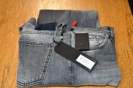 A pair of men's as new Kiton Napoli five pocket jeans (TG 37 - RRP € 504).