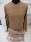 Two as new Calvin Klein superior wool crew neck sweaters in caramel (XL, XXL).