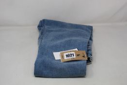 A pair of as new Ralph Lauren jeans (W28).