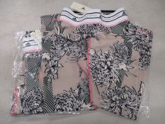 Two pairs of as new Adidas Stella McCartney Future Playground tights/leggings (M - RRP £100 each).
