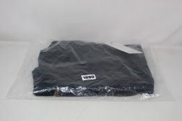 An as new LuluLemon Engineered Warmth long sleeve top (L - RRP £128).