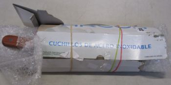 Six as new Arcos Nitrum 2770 Cleaver Knives (Over 18s only).