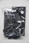Eight pairs of as new Gore C3 black short cycling gloves (8 x US XL, EU 9).