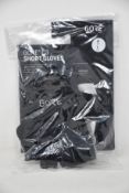 Eight pairs of as new Gore C3 black short cycling gloves (8 x US M, EU 7).