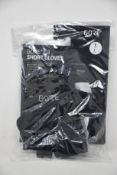 Eight pairs of as new Gore C3 black short cycling gloves (8 x US XL, EU 9).