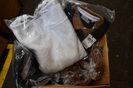 Sixteen items of assorted as new Carhartt clothing.