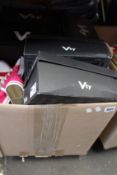 A quantity of as new New Look/Vty footwear (Approximately 35 pairs).
