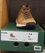 A pair of men's as new Danner Mountain 600 boots (UK 7).