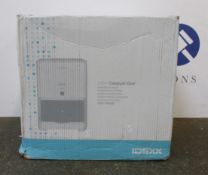 An Idexx Catalyst One blood chemistry analyser (Item is untested).