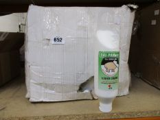 Twenty five Cai-Pan Mint Udder Cream (500ml, Exp: 06/23).