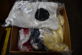 Ten items of assorted as new Oui clothing.