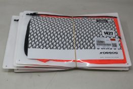 Two Assos Mille GT wind vests (M,L) and four Uma GT wind vests (S, M, L, XL).