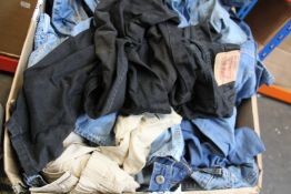 A quantity of pre-owned Levi's jeans (Assorted styles/sizes - Approximately 40 pairs).