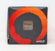 A boxed as new AMD Ryzen 5 2600 3.4GHz Hexa Core AM4 CPU with heat sink fan (P/N: YD2600BBAFBOX) (