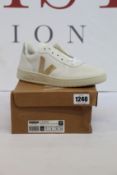 A pair of as new Veja V-10 trainers (UK 5).