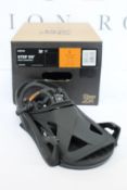 A pair of men's as new Burton Step On bindings (UK 10-12).