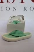 A pair of as new Stella McCartney Air Slide flip flops in herb (EU 40, no box lid - RRP £135).