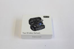 Forty five TWS-Q25 wireless headphones in charging cases.