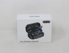 Forty five TWS-Q25 wireless headphones in charging cases.