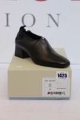 A pair of as new Gray Matters Micol Junior Nero shoes (EU 36).