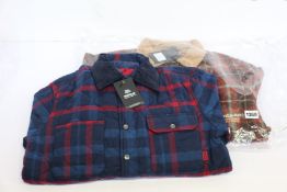 Two as new Caterpillar checked outdoor jackets (M).