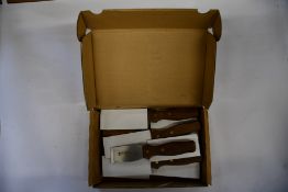 Twelve as new Don Carlos Original Pallet Knives (4530-04,00).