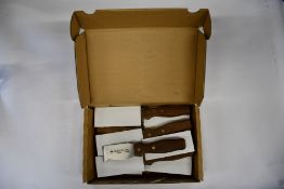 Twelve as new Don Carlos Original Pallet Knives (4530-04,00).