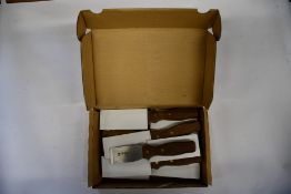 Twelve as new Don Carlos Original Pallet Knives (4530-04,00).