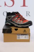 A pair of men's as new Salomon X Ultra 3 GTX (UK 10).