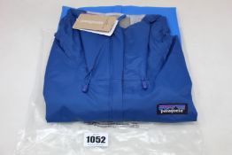 A men's as new Patagonia Torrentshell 3L jacket (XS -RRP £160).