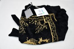 An as new Alberta Ferretti jumper in Black/Gold (Size 42 - RRP £123).