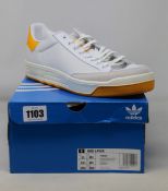 Five pairs of men's as new Adidas Rod Laver tennis trainers (3 x UK 10.5, UK 11, UK 12).