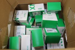 Twenty two boxed as new Schneider Thermoelectric Valve Drives (MTN639126).